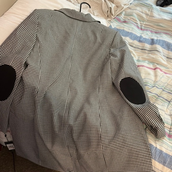 Tommy Hilfiger Black and White Sport Coat - Picture 3 of 3